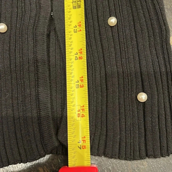 Millau LF Cardigan pearl detail - Picture 7 of 10